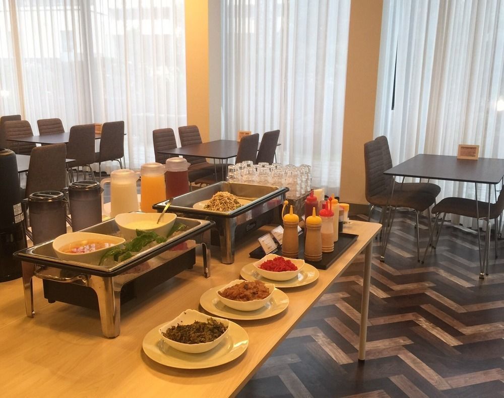 Rodisson Hotel Chubu International Airport Paradia מראה חיצוני תמונה